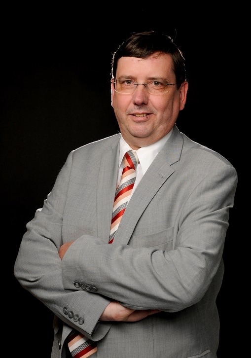 Dr. Thomas Rüsch